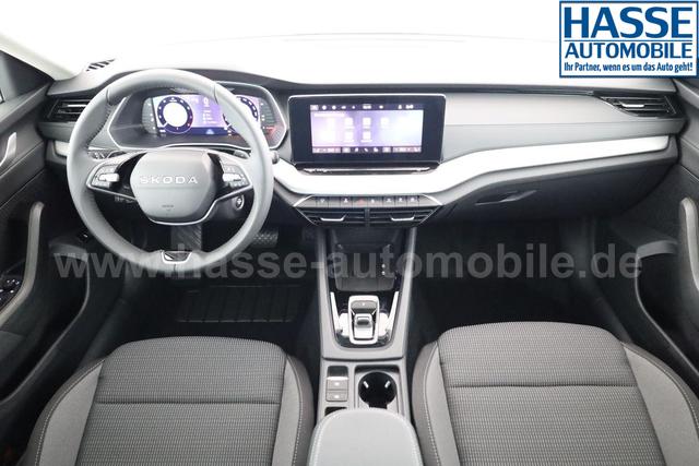 Skoda Octavia Combi 1.5 TSI mHEV 110 kW Selection DSG Selection, AHK, Side, el. Klappe, Kamera, Winter 