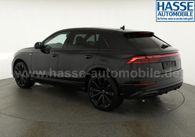 Audi Q8 50 TDI quattro qu S-LINE, Standheizung, HuD, Luft, Pano, B&O, 23-Zoll, AHK, Leder, AreaView, Optik schwarz 