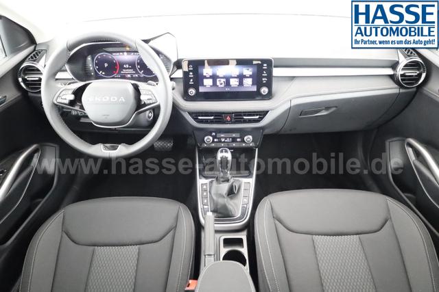 Skoda Fabia Selection 1.0 TSI DSG 130 Jahre, LED, Kamera, ACC, Side, Ladeboden, Winter 