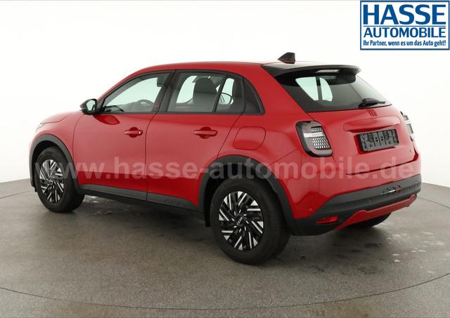 Fiat 600e 115 kW Red 115kWh, LED, APP-Connenct, 1-Hand 