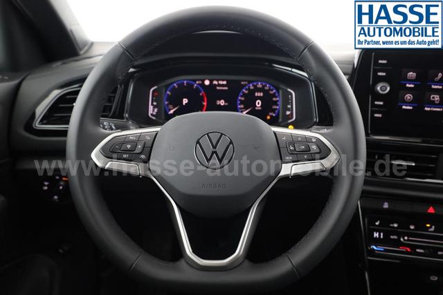 Volkswagen T-Roc Style 1.5 TSI DSG Black Style, AHK, IQ.Light, 19-Zoll, easyOpen, Navi 
