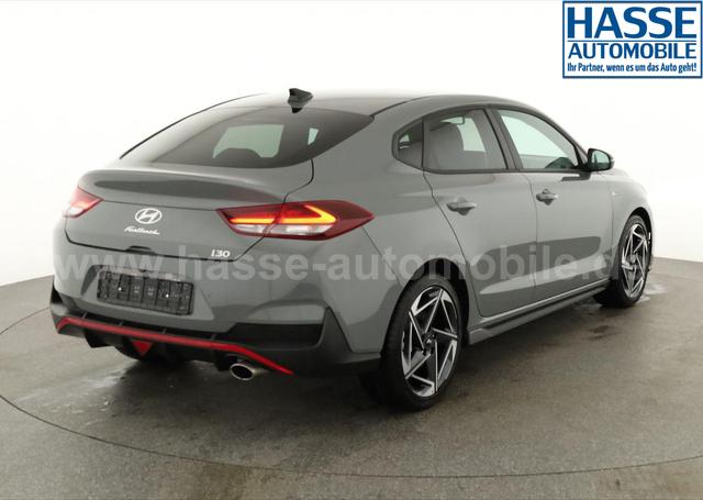 Hyundai i30 N Line 1.5 T-GDI DCT Fastback N-LINE, Navi, 18-Zoll, Kamera, LED, Winter 