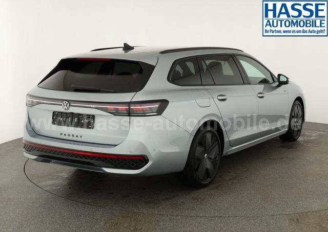 Volkswagen Passat Variant 2.0 TDI 142 kW 4Motion R-Line DSG 4M Black, AHK, IQ.Light, HUD, 19-Zoll, AreaView, Navi, Side 