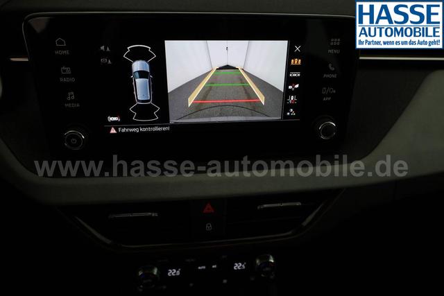 Skoda Kamiq Selection 1.0 TSI DSG 130 Jahre, AHK, LED, Side, ACC, Kamera, el. Klappe, Winter, 17-Zoll 