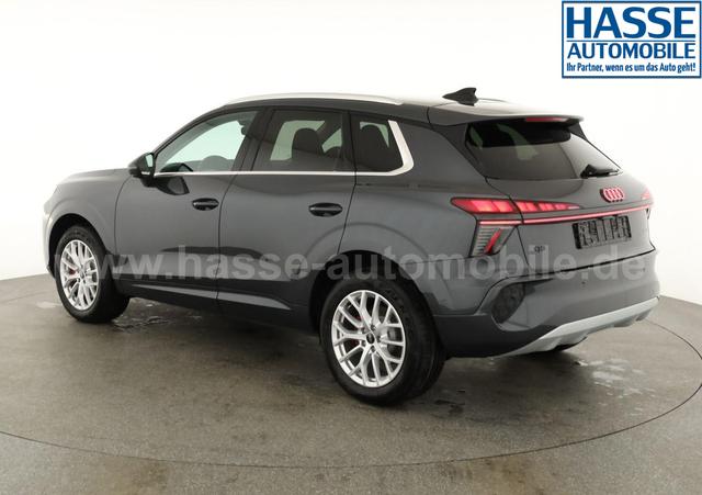Audi Q3 TFSI quattro 150 kW quattro, AHK, Navi, AreaView, Side, Sound, Winter, 18-Zoll 