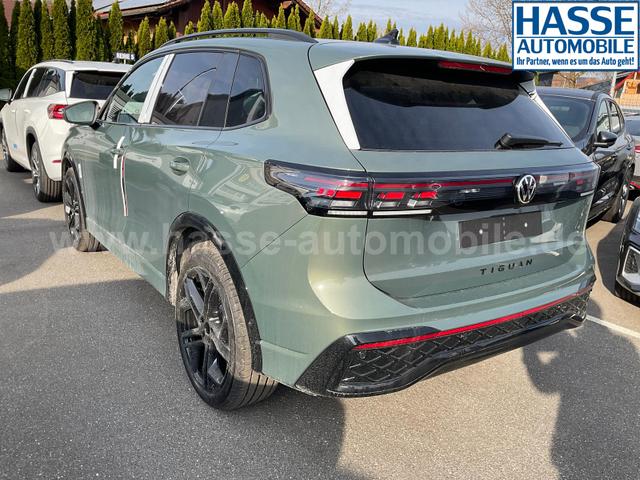 Volkswagen Tiguan 1.5 TSI eHybrid 200 kW R-Line Black, Pano, 20-Zoll, AHK, AreaView, Leder Varenna 