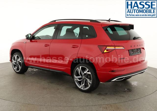 Skoda Karoq Sportline 1.5 TSI DSG Sportline, Pano, AHK, Navi, CANTON, Matrix, AreaView, Side, FS-beheizbar, 19-Zoll 