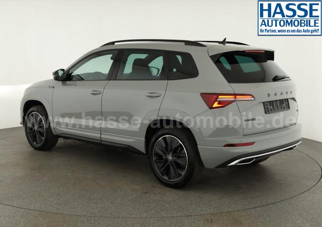 Skoda Karoq Sportline 4x4 2.0 TDI DSG Sportline, Pano, AHK, Navi, Matrix, AreaView, Side, Kamera, el. Klappe, FS-beheizbar, Winter 