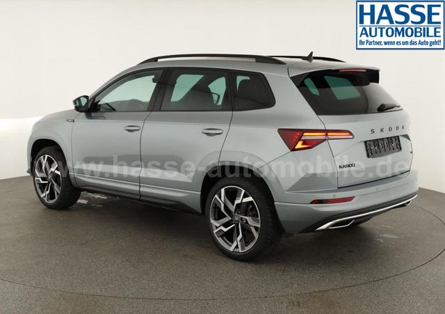 Skoda Karoq Sportline 4x4 2.0 TSI DSG Sportline, Pano, AHK, Navi, Matrix, Side, Winter, 5 J.-Garantie 