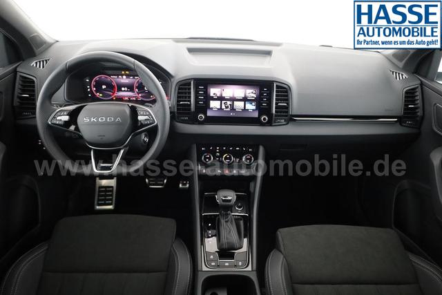 Skoda Karoq Sportline 1.5 TSI DSG Sportline, Pano, AHK, Navi, Matrix, Side, Winter, 5 J.-Garantie 