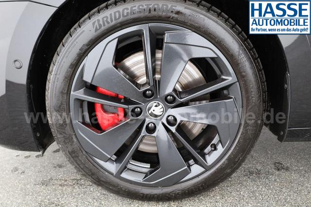 Skoda Octavia Combi 2.0 TSI 195 kW RS DSG, AreaView, Pano, AHK, Navi, Matrix, Side, Winter 