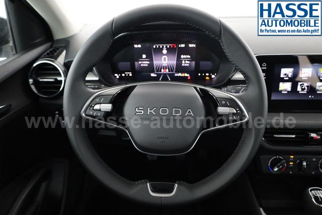 Skoda Fabia Selection 1.0 TSI Selection, AHK, Tempomat, Ladeboden, Park, Winterpaket, SmartLink, 4-J Garantie 