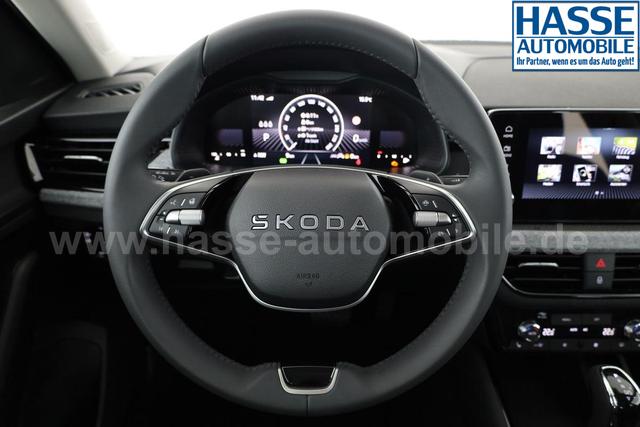 Skoda Kamiq Selection 1.5 TSI DSG Selection, LED, Kamera, Ladeboden, Winter, 16-Zoll 