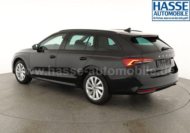 Skoda Octavia Combi 1.5 TSI 110 kW Selection Selection, LED, Side, ACC, Kamera, Winter, 17-Zoll 