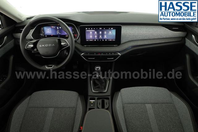Skoda Octavia Combi 1.5 TSI 110 kW Selection Selection, AHK, LED, Side, ACC, Kamera, Winter, 17-Zoll 