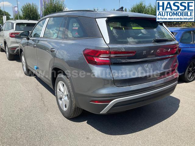 Skoda Kodiaq 1.5 TSI mHEV 110 kW Selection DSG Selection, AHK, Navi, Side, Kamera, Winter, 4 J.- Garantie 