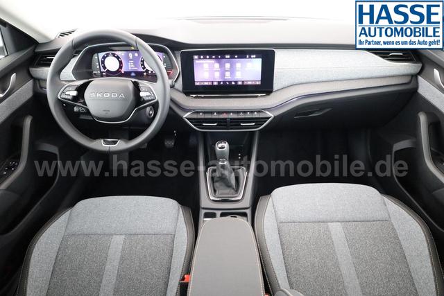 Skoda Octavia Combi 1.5 TSI 110 kW Selection Selection, LED, Side, ACC, Kamera, Winter, 17-Zoll 