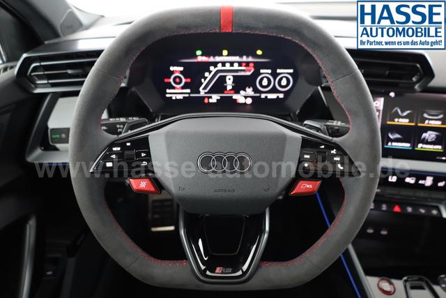 Audi RS3 Sportback 2.5 294 kW TFSI quattro quattro, Pano, SONOS, Matrix, Sportabgas, Side, 5 J.-Garantie 