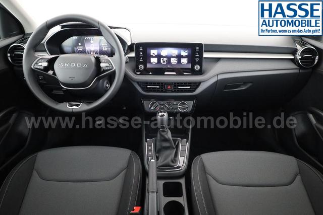 Skoda Fabia Selection 1.0 TSI Selection, Tempomat, Ladeboden, Park, SmartLink, 4-J Garantie 