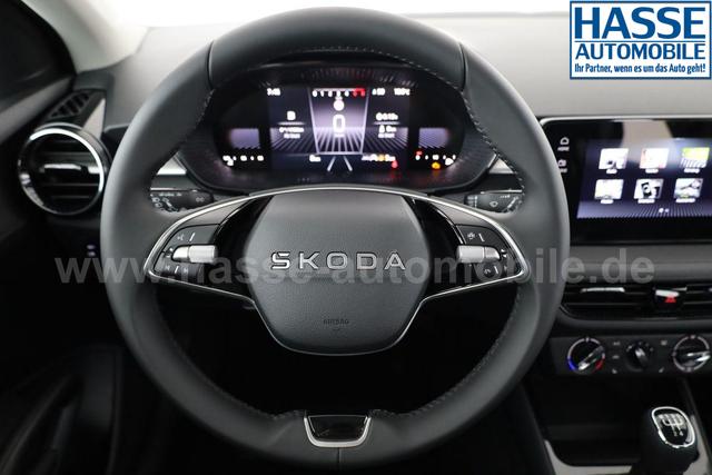 Skoda Fabia Selection 1.0 TSI Selection, AHK, Tempomat, Ladeboden, Park, SmartLink, 4-J Garantie 