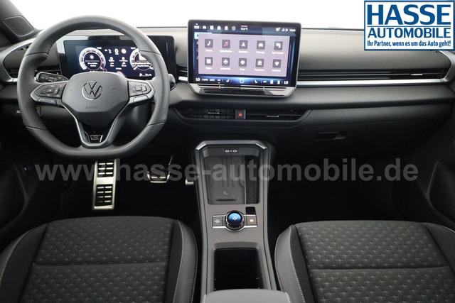 Volkswagen T-Roc 1.5 eTSI 110 kW R-Line DSG Black, AHK, IQ.Light, Kamera, el. Klappe, 19-Zoll 