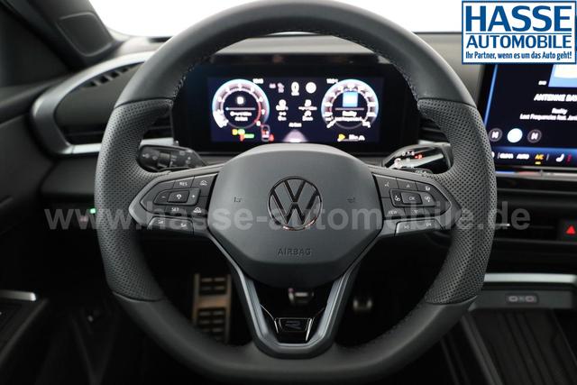 Volkswagen T-Roc 1.5 eTSI 110 kW R-Line DSG Black, AHK, IQ.Light, Kamera, el. Klappe, 19-Zoll 