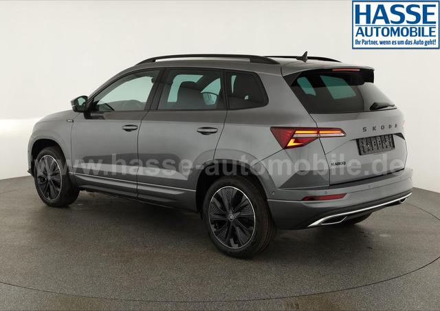 Skoda Karoq Sportline 1.5 TSI DSG Sportline, Pano, AHK, Navi, CANTON, Matrix, AreaView, Side, el. Klappe, FS-beheizbar, 5 J.-Garantie 