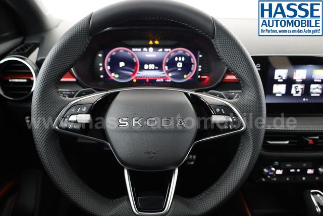 Skoda Fabia Monte Carlo 1.5 TSI DSG Carlo, Ladeboden, LED, Kamera, App-Connect, 17-Zoll 