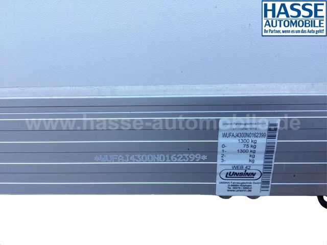 Unsinn / LK 1325-14-1280 Kofferanhänger/Einachser / Weiß / / / 