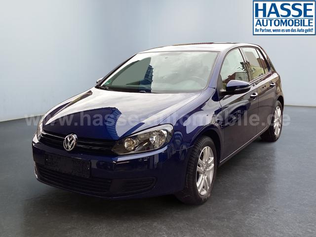 Volkswagen / Golf / Blau / / / 