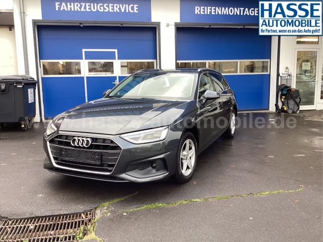 Audi / A4 Avant / Grau / / / 