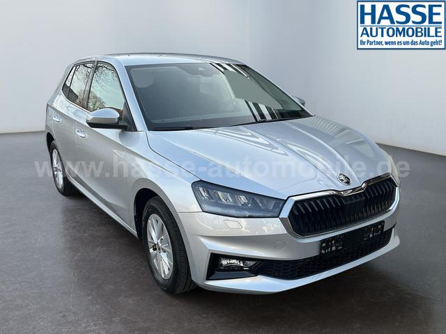 Skoda / Fabia / Silber / / / Fabia 1.0 TSI Selection OPF (EURO 6e)