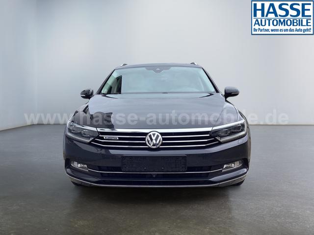 Volkswagen / Passat Variant / Grau / / / Passat Variant 2.0 TDI BlueMotion Highline