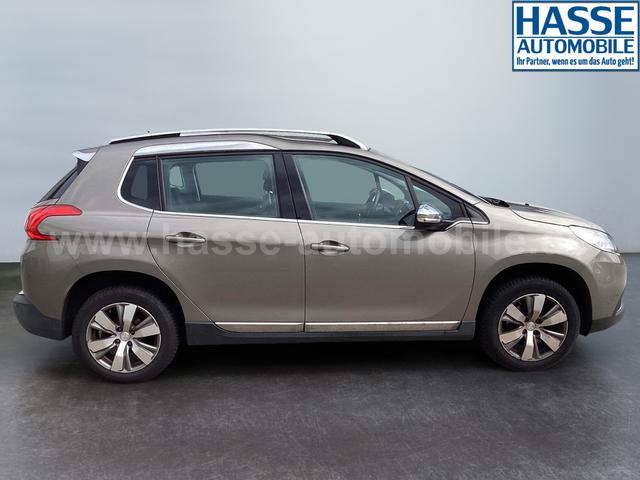 Peugeot / 2008 / Grau / / / 1.6 16V VTi 120 Allure 1.6 16V VTi 120 EU5 Allure