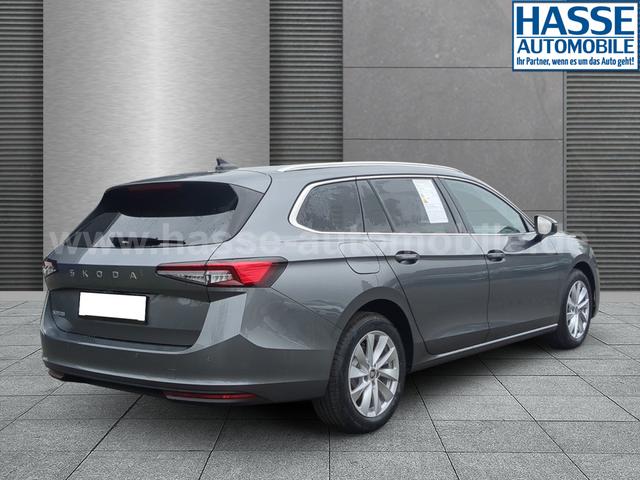 Skoda Superb Combi Selection AHK+NAVI+KAM+EL.HECKKL... 2.0 TDI DSG 