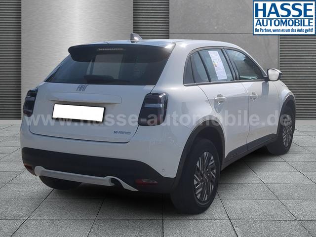Fiat 600 Pop SHZ Full-Hybrid 110 PS eDCT Automatik 