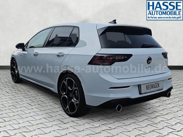 Volkswagen Golf 2.0 TSI 195 kW GTI DSG IQ.Light 19Zoll Pano Kamera 