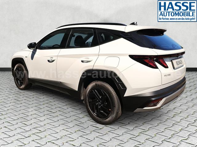 Hyundai TUCSON 1.6 T-Gdi HEV Black Line Kamera Keyless 