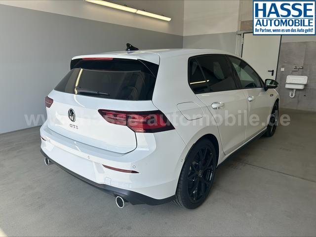 Volkswagen Golf GTI DSG AHK+IQ.Light+Drive+Black+Harman+Alu19+HUD+Navi+Pano+Keyless 