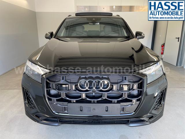 Audi / Q7 / Schwarz / / / 50 TDI Fahrwerkspaket+Standheizung