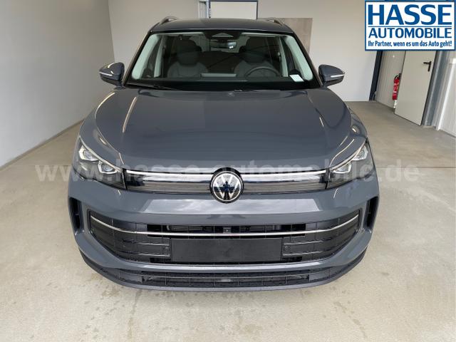 Volkswagen / Tiguan / Grau / / / 150PS DSG 360°Kamera+IQ.Light