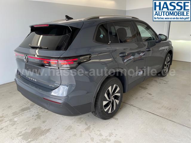 Volkswagen / Tiguan / Grau / / / 150PS DSG 360°Kamera+IQ.Light