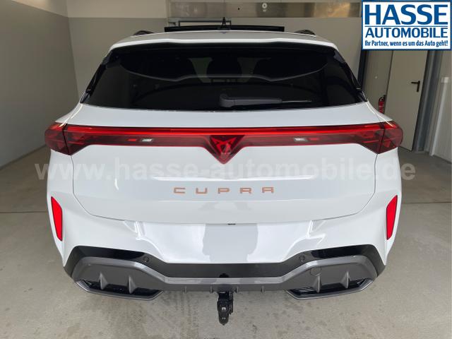 Cupra / Terramar / Weiß / / / 4Drive Pano+AKEBONO+Matrix+AHK+Stdhz+20 Zoll
