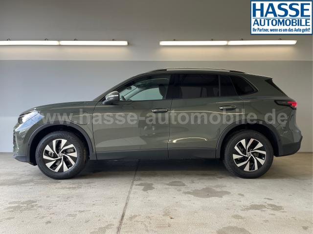 Volkswagen / Tiguan / Grün / / / eHybrid DSG 360°+Navi+Kessy+AHK