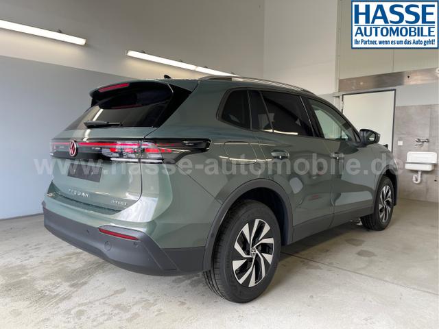 Volkswagen / Tiguan / Grün / / / eHybrid DSG 360°+Navi+Kessy+AHK