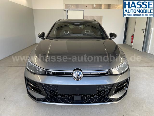 Volkswagen / Passat Variant / Grau / / / 265PS AHK+Pano+Harman Kardon