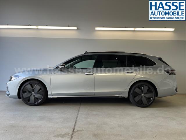 Volkswagen / Passat Variant / Silber / / / 265PS AHK+Pano+Harman Kardon