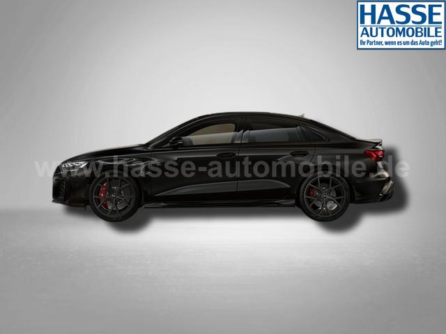 Audi RS3 Limousine 2.5 TFSI 7-Gang S tronic 