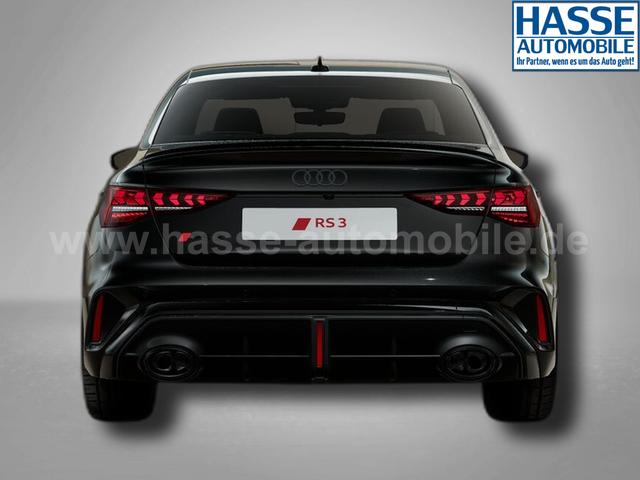 Audi RS3 Limousine 2.5 TFSI 7-Gang S tronic 