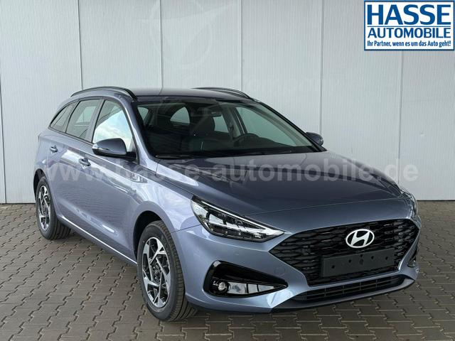 Hyundai i30 Kombi Smart 1.5 GDI / Navi PDC V.&H + Kamera LED Tempomat Alu 16" 